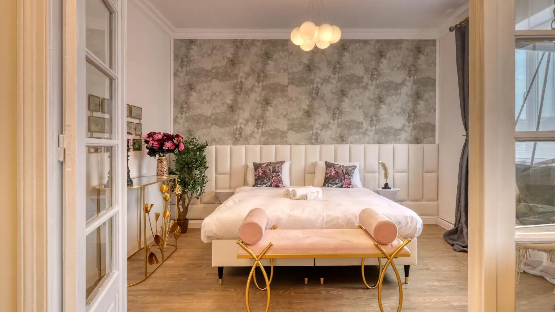 Neo-Classic Design Near Downtown Bucharest